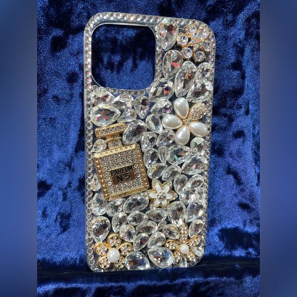 Luxury Crystal Embellished Phone Case - Silver and Gold IPhone 12/12pro - Picture 2 of 2